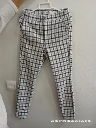 Conjunto Hollister Cuadros Blanco y Negro Talla S