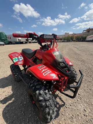 Quad Honda 110 Rojo y Negro