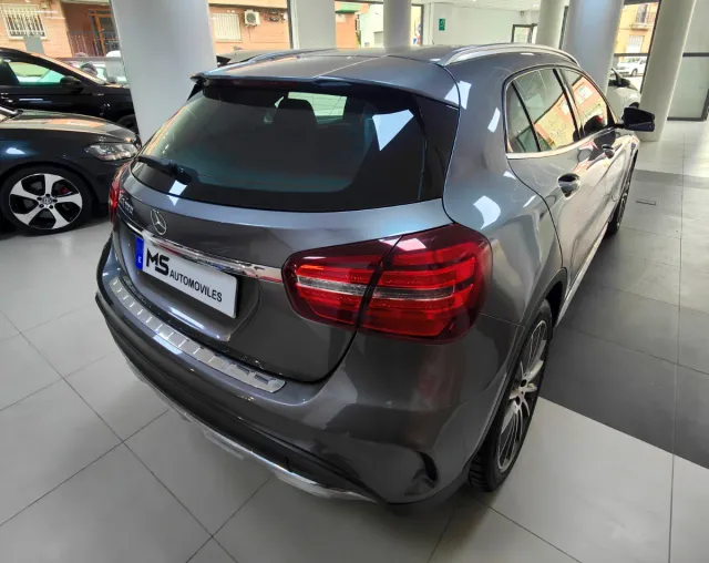 MERCEDES BENZ GLA AMG  2020