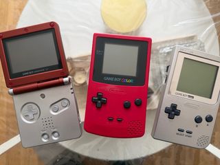 Lote 3 Game Boy Color, SP y Pocket