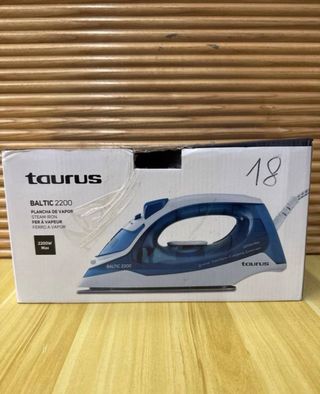 Plancha de vapor Taurus Baltic 2200W