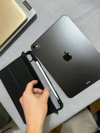 iPad Pro M4 11 256GB Plata + Funda y Lápiz