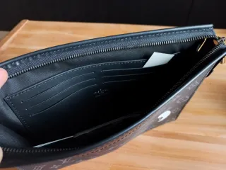 Louis Vuitton Pochette Monogram Yin Yang