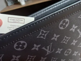 Louis Vuitton Pochette Monogram Yin Yang