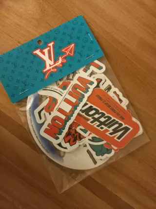 Louis Vuitton Pochette Monogram Yin Yang