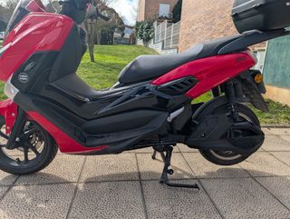 Velca One 2024 Scooter Eléctrica Roja y Negra