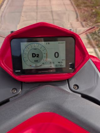 Velca One 2024 Scooter Eléctrica Roja y Negra
