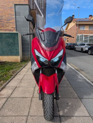 Velca One 2024 Scooter Eléctrica Roja y Negra