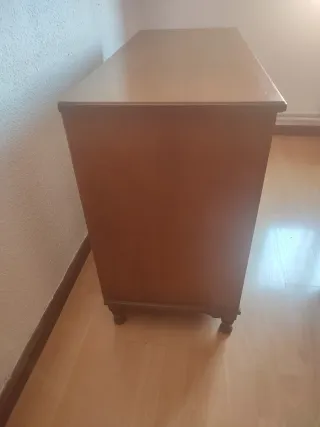 Cómoda Antigua Madera
