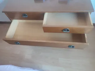 Cómoda Antigua Madera