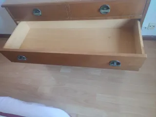 Cómoda Antigua Madera