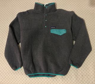 Forro polar Patagonia gris y turquesa