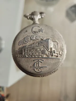 Reloj de bolsillo OPERARIUS funcionando