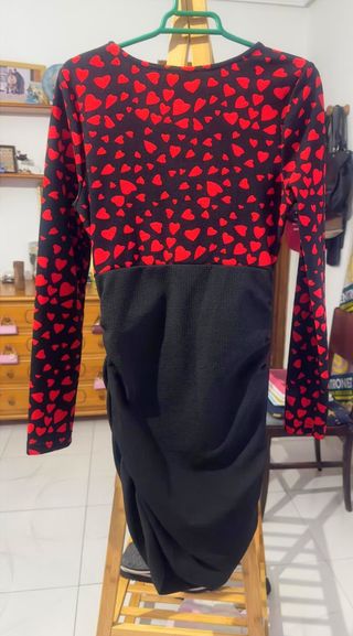 Vestido SHEIN Corazones Rojo y Negro