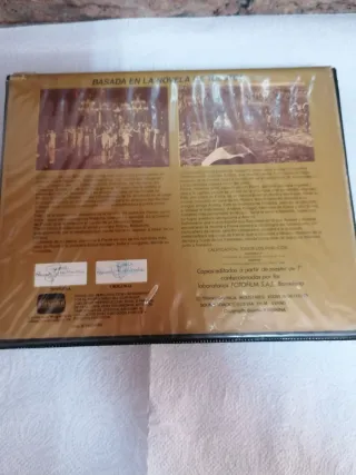 Película VHS Guerra y Paz