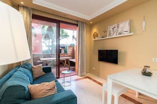 Piso en venta en Elviria en Marbella