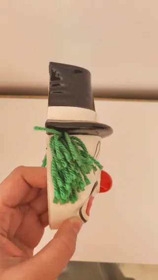 Muñeco payaso con sombrero