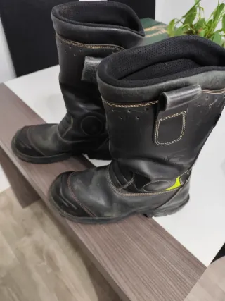 Botas de Bombero Negras