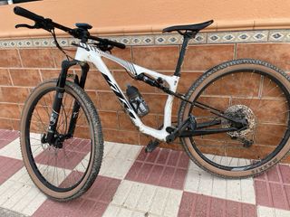 Ktm da 29 Montata full XT Taglia S 400km