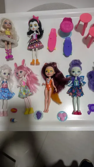 Lote de muñecas Enchantimals