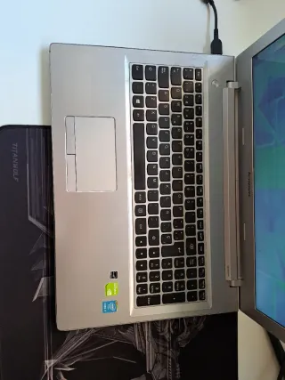 Lenovo Z50 Portátil Plata