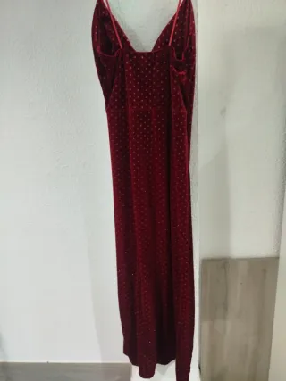 Vestido granate terciopelo con estampado