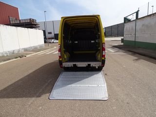 Renault Master L3H2 plataforma elevadora