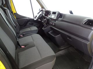 Renault Master L3H2 plataforma elevadora