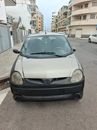 Axiam  A 741 coche sin carnet,