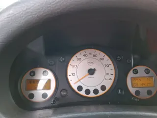 Axiam  A 741 coche sin carnet,