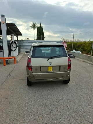 Axiam  A 741 coche sin carnet,