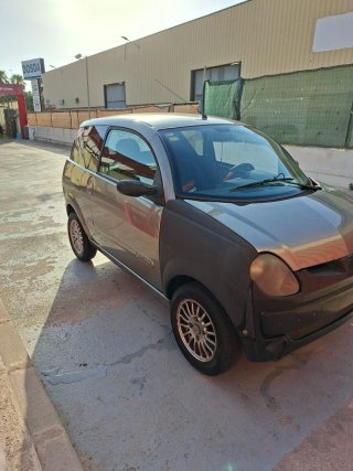 Axiam  A 741 coche sin carnet,