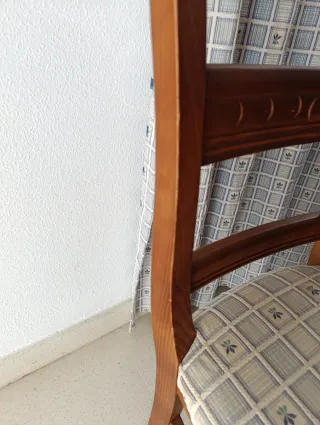 Juego 2 sillas provenzal madera y tela