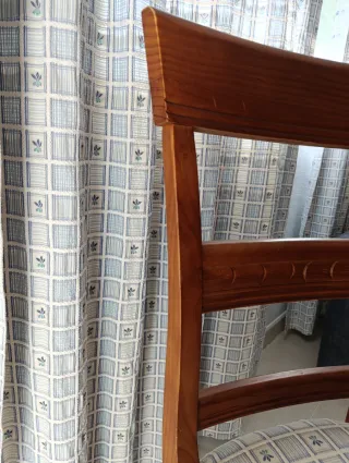 Juego 2 sillas provenzal madera y tela