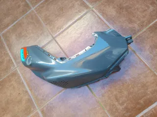 Tapa Derecha Yamaha MT-07 2022 Gris