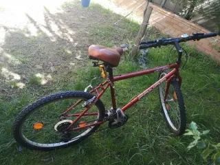 Bicicleta Roja CONOR