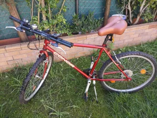 Bicicleta Roja CONOR