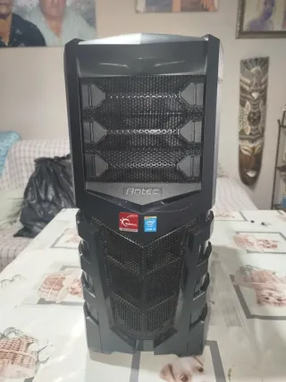 Caja PC Antec