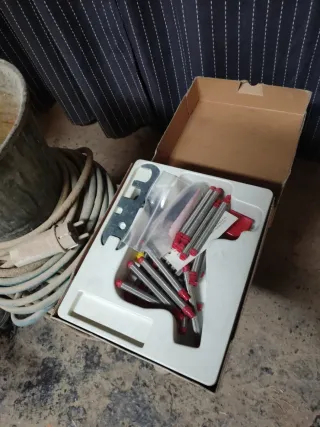 Pistola profesional ,pintar ,lacar.Barniz