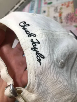 Gorra Converse Blanca con Logo Zapato