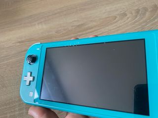 Nintendo Switch Lite Verde + 4 Giochi