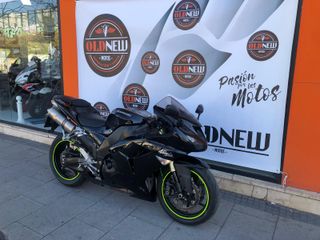Kawasaki ZX-10R Negra