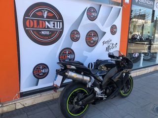 Kawasaki ZX-10R Negra