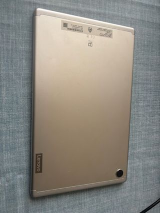 Lenovo M10 HD con Alexa, 1 uso, protettivo