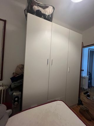 Armario blanco grande 2.10m alto x 1.50m ancho