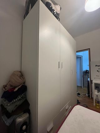 Armario blanco grande 2.10m alto x 1.50m ancho