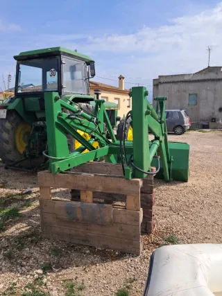 Pala frontal para tractor
