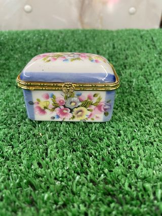 Joyero porcelana antiguo floral