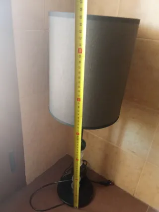 Lámpara de pie moderna