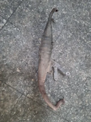 Escape Yamaha aerox jog 49 Competición